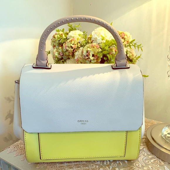 Guess Handbags - Guess crossbody bag
